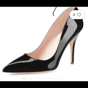 Black YDN pumps